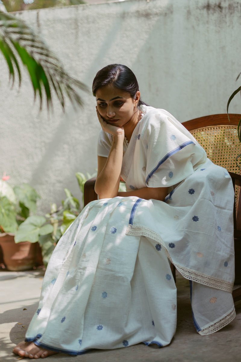 White & Indigo Bengal Jamdani Saree