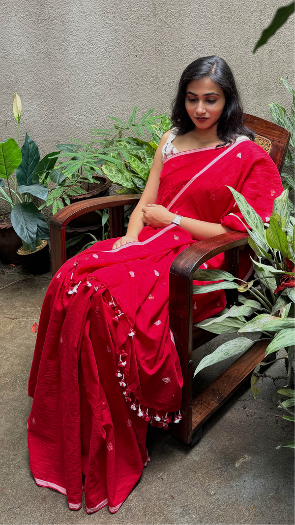 Red & White Floral - Handloom Cotton Jamdani Saree
