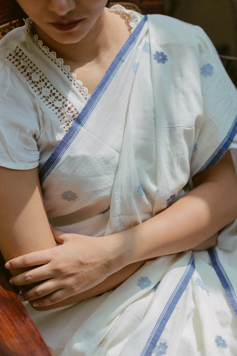 White & Indigo Bengal Jamdani Saree