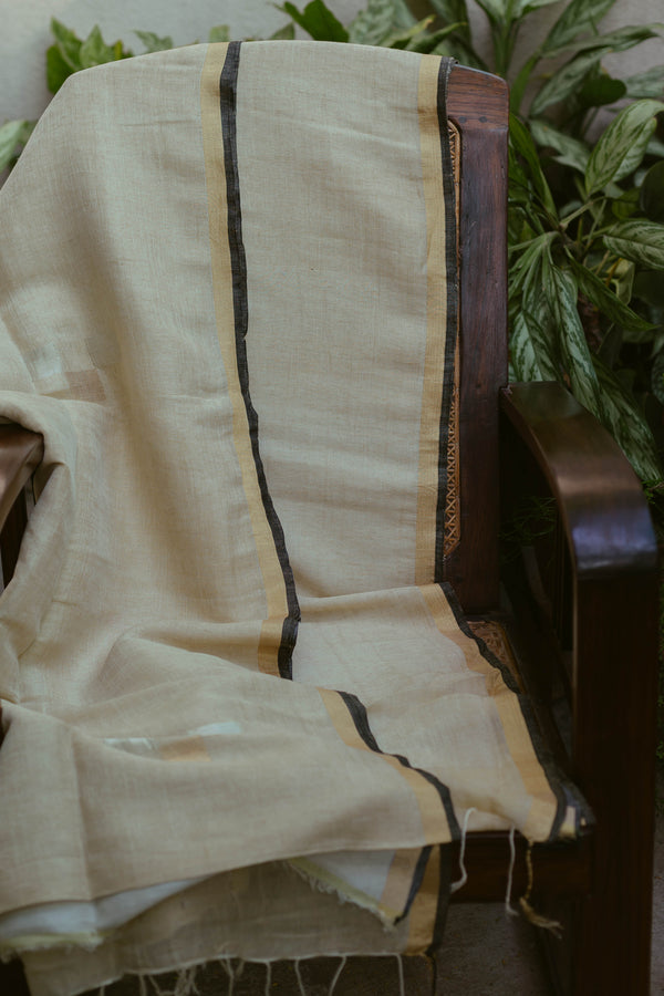 Ivory & Gold - Handloom Linen Saree