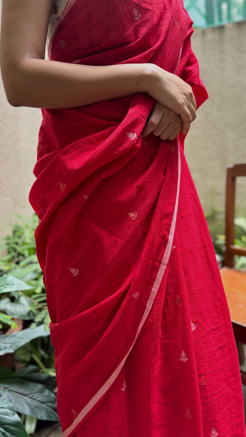 Red & White Floral - Handloom Cotton Jamdani Saree