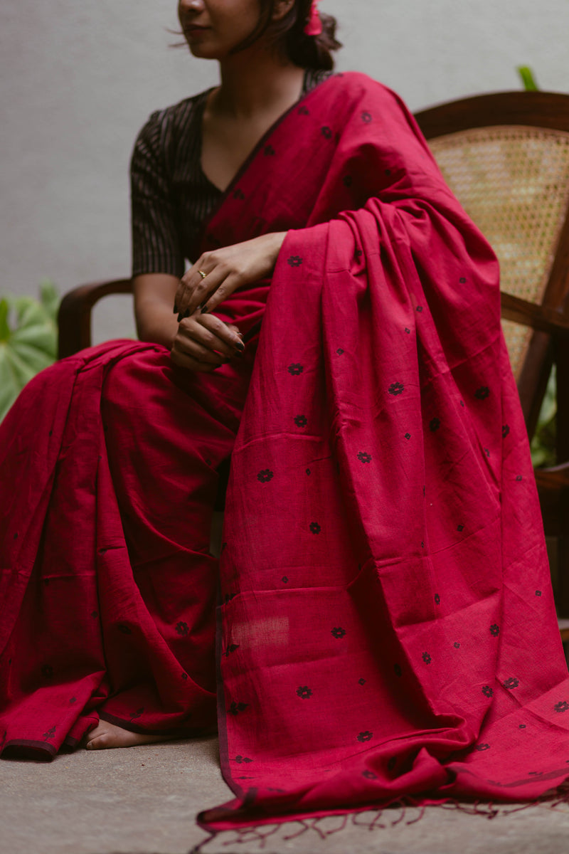 Red khadi cotton jamdani handloom saree 