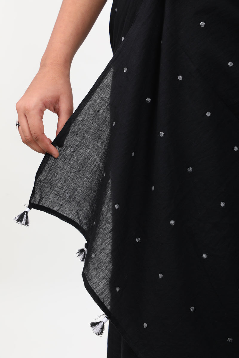 Black & White Jamdani
